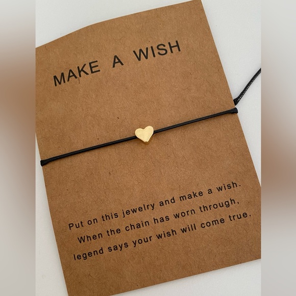 Rope Bracelet With Mini Love Heart - Picture 6 of 7